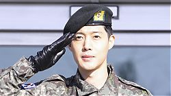 030455500_1486802139-Kim-Hyun-Joong.jpg