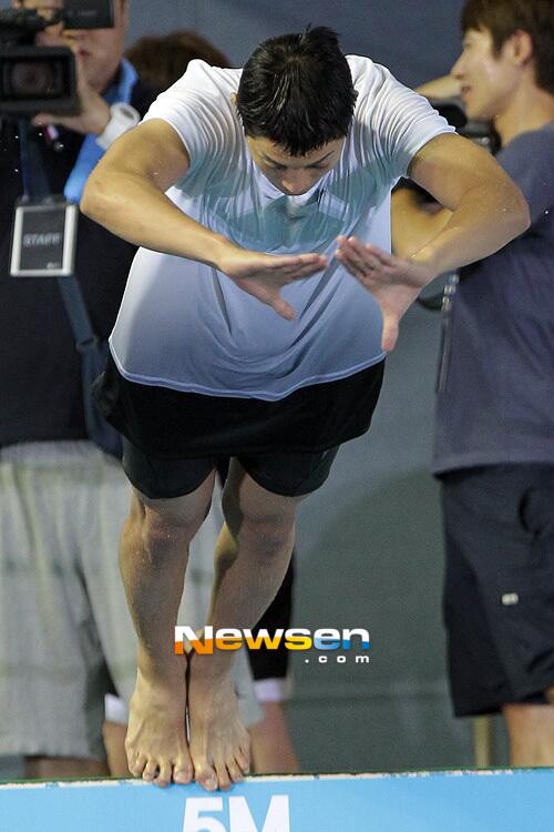 SWIM8.jpg